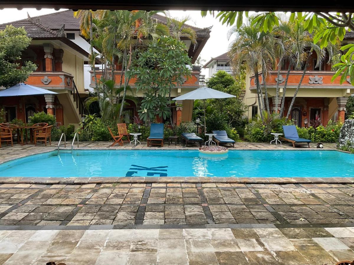 Grand Kumala Hotel Hotel Kumala Legian Kuta Bali Esterno foto