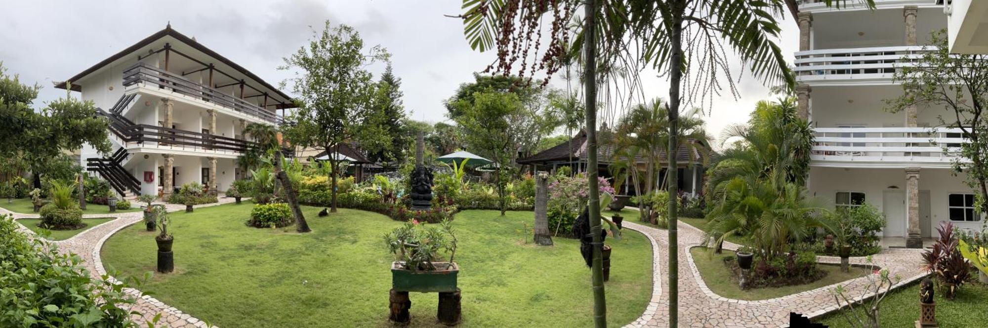 Grand Kumala Hotel Hotel Kumala Legian Kuta Bali Esterno foto