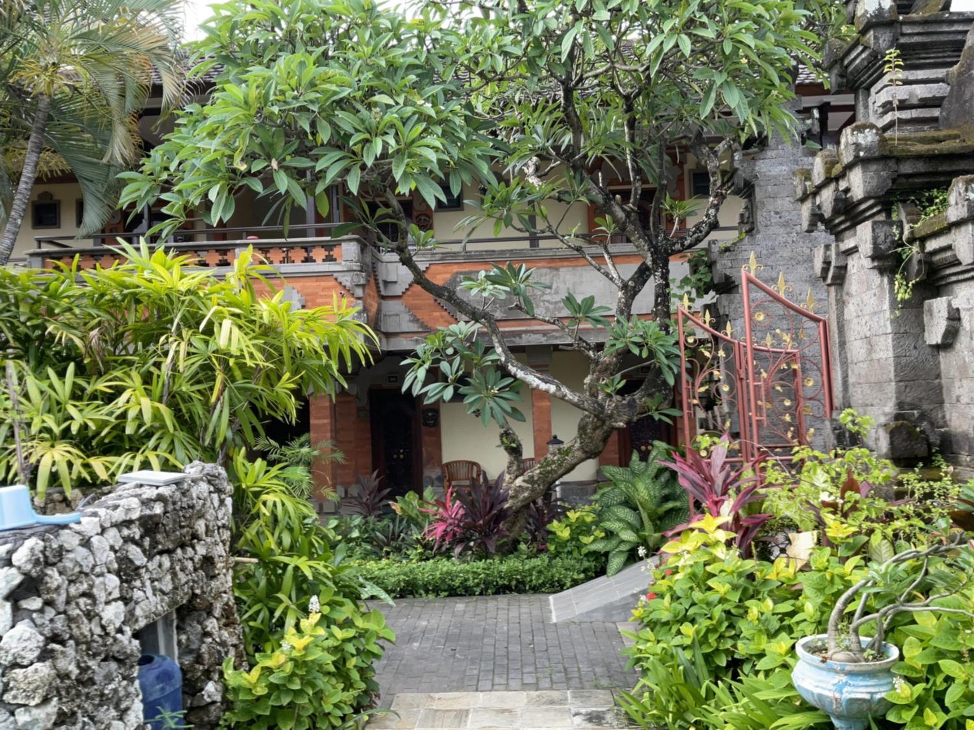 Grand Kumala Hotel Hotel Kumala Legian Kuta Bali Esterno foto